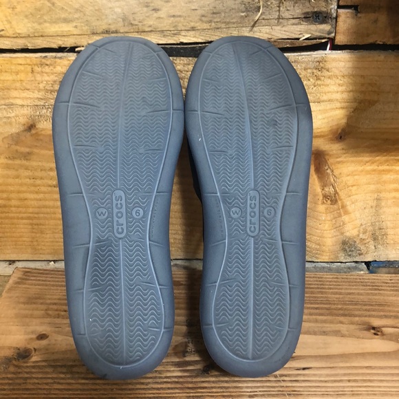 Crocs flats black sz6 womens - Picture 2 of 4